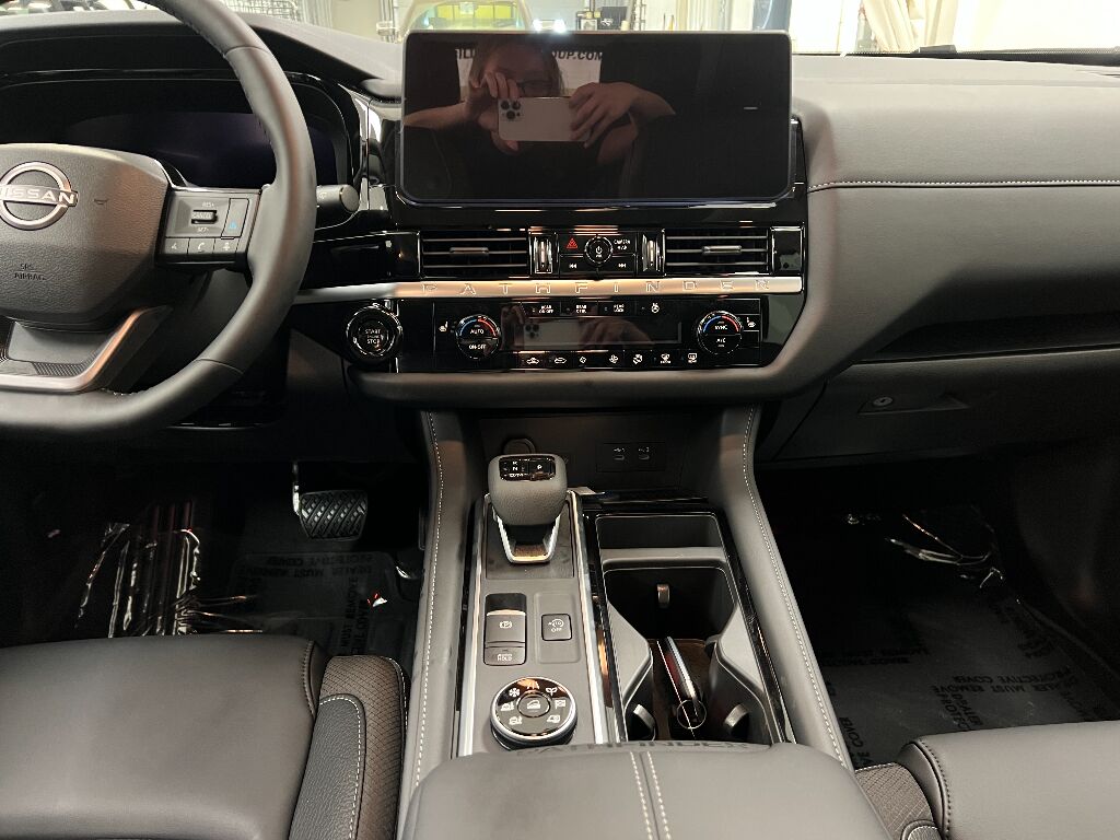2026 Nissan Pathfinder SL Bozeman MT