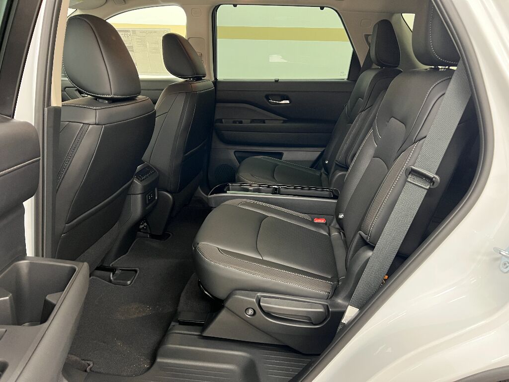 2026 Nissan Pathfinder SL Bozeman MT
