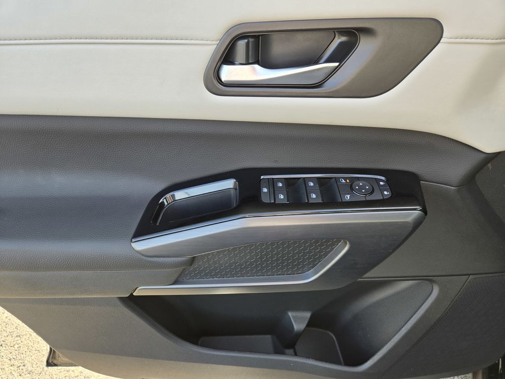 2026 Nissan Pathfinder SL Folsom CA