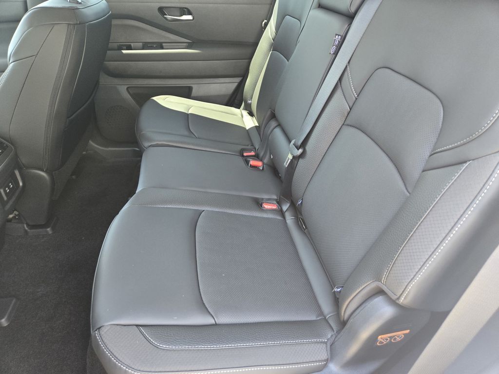 2026 Nissan Pathfinder SL Folsom CA