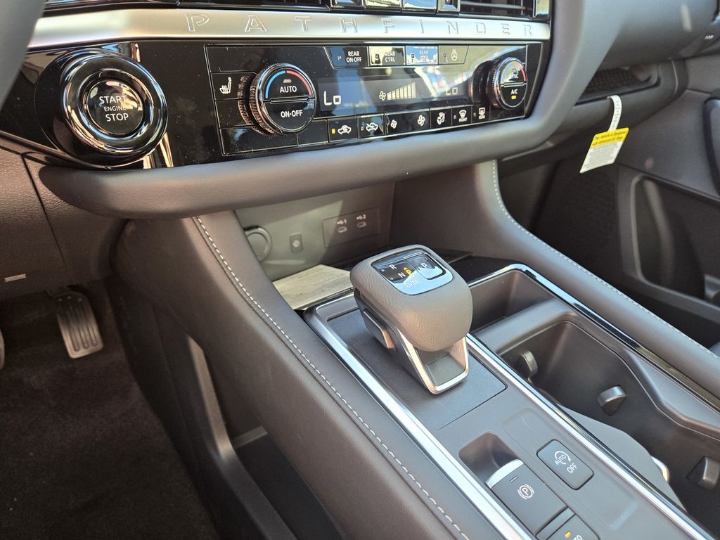 2026 Nissan Pathfinder SL Folsom CA