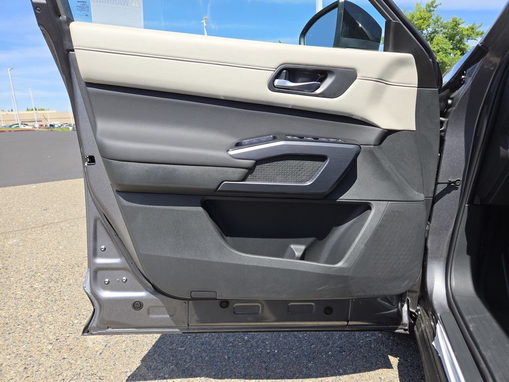 2026 Nissan Pathfinder SL Folsom CA