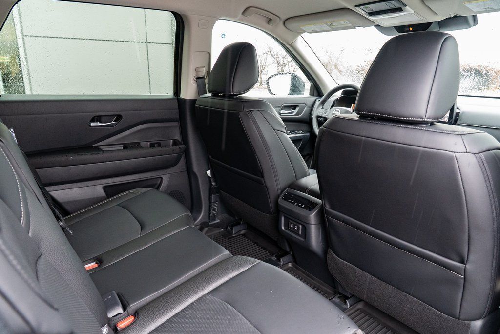 2026 Nissan Pathfinder SL Beaverton OR