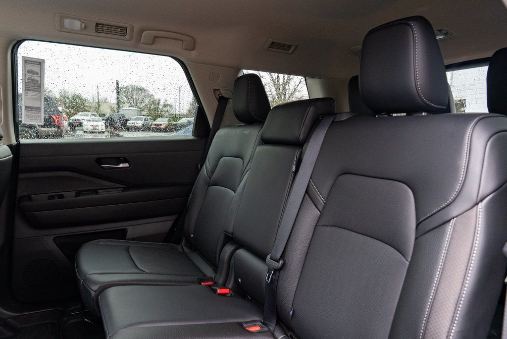 2026 Nissan Pathfinder SL Beaverton OR