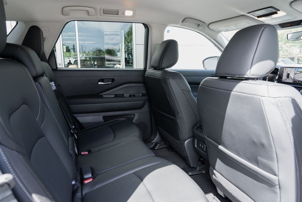 2026 Nissan Pathfinder SL Beaverton OR