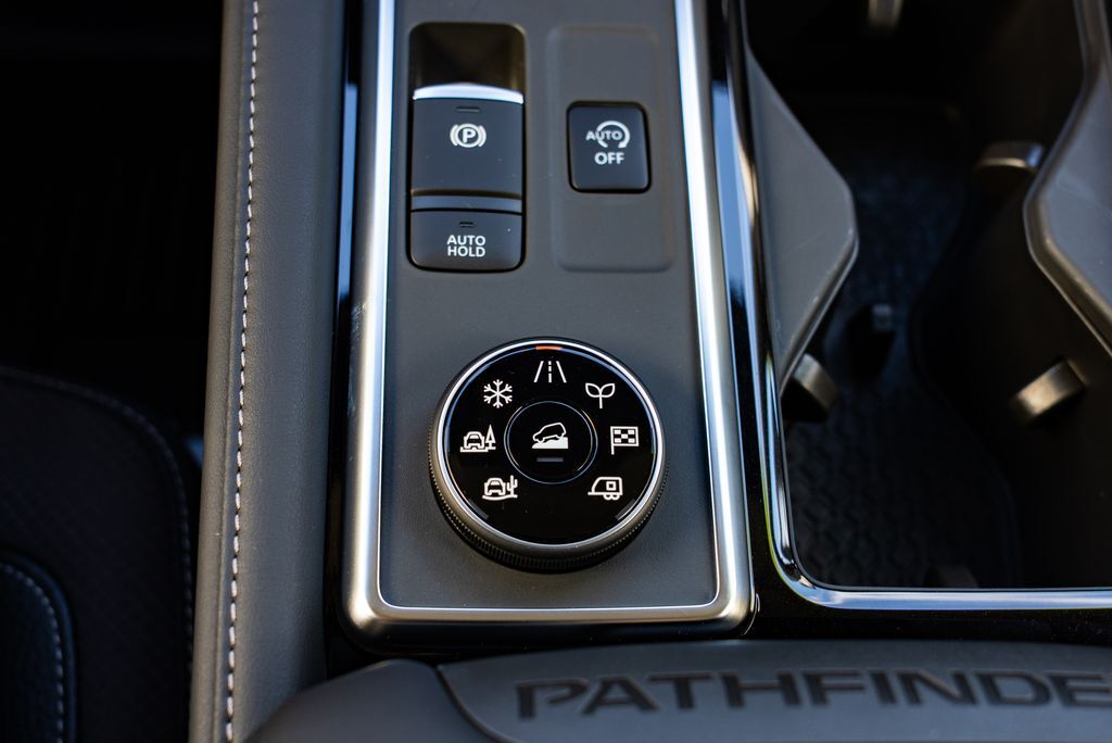 2026 Nissan Pathfinder SL Beaverton OR