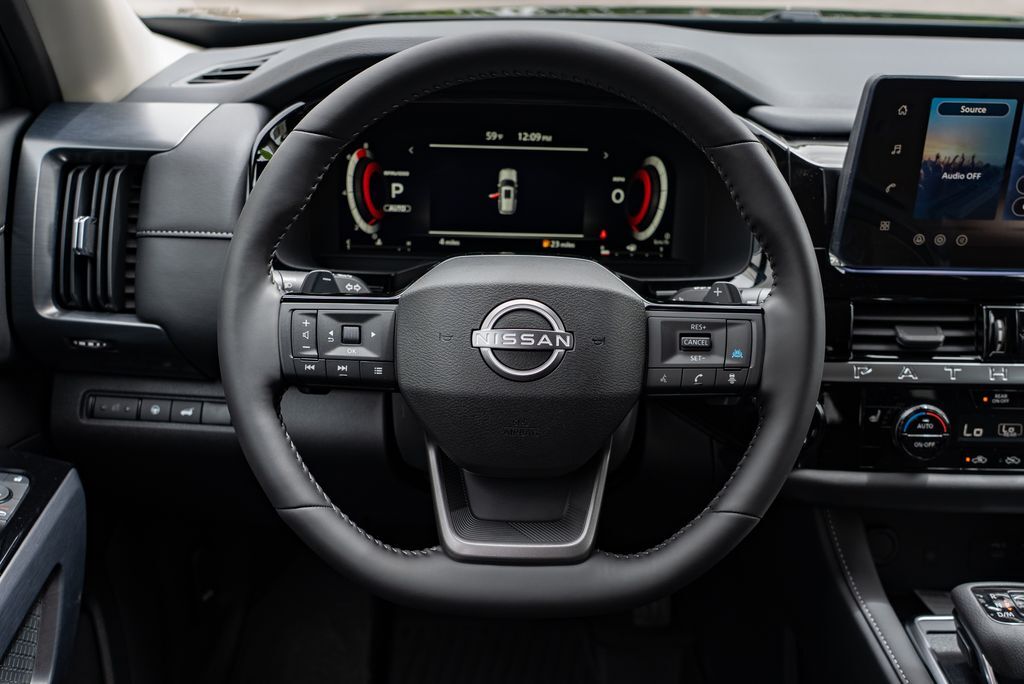 2026 Nissan Pathfinder SL Beaverton OR