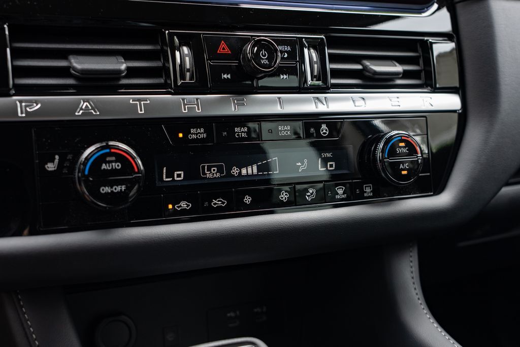 2026 Nissan Pathfinder SL Beaverton OR