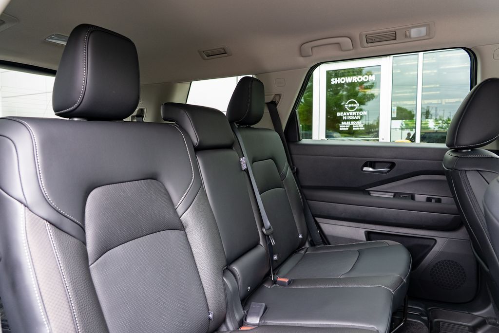 2026 Nissan Pathfinder SL Beaverton OR