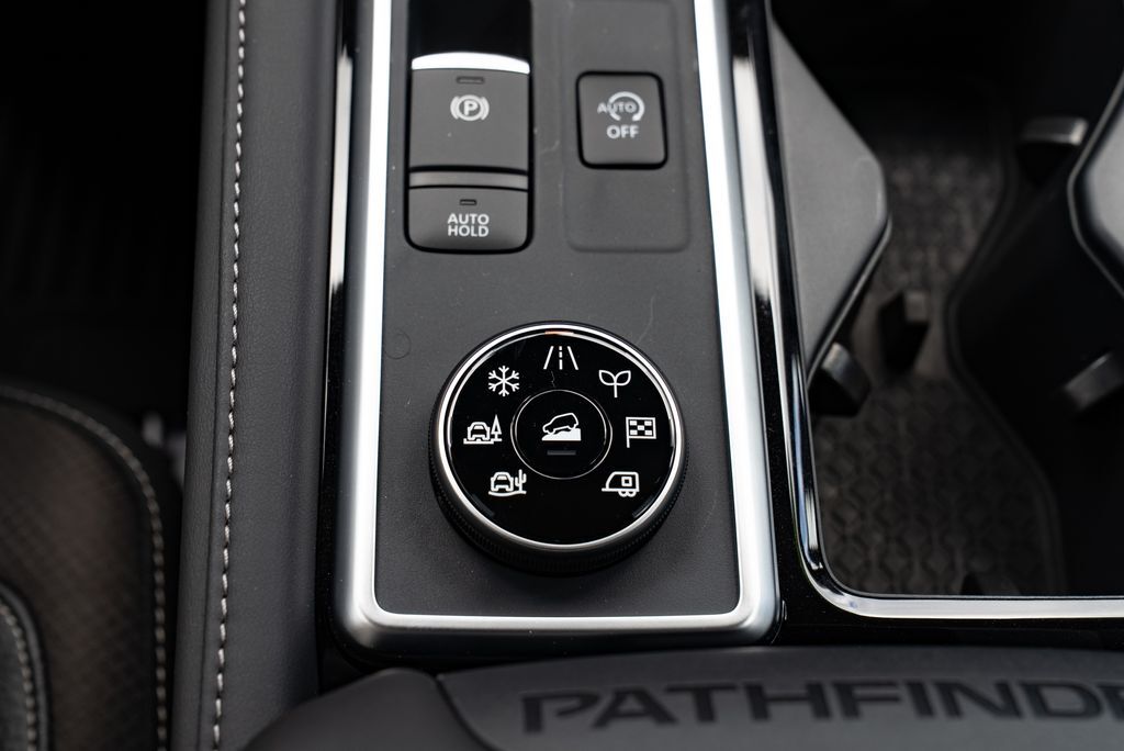 2026 Nissan Pathfinder SL Beaverton OR