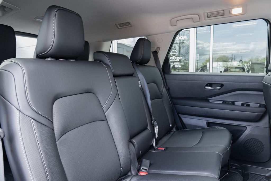 2026 Nissan Pathfinder SL Beaverton OR