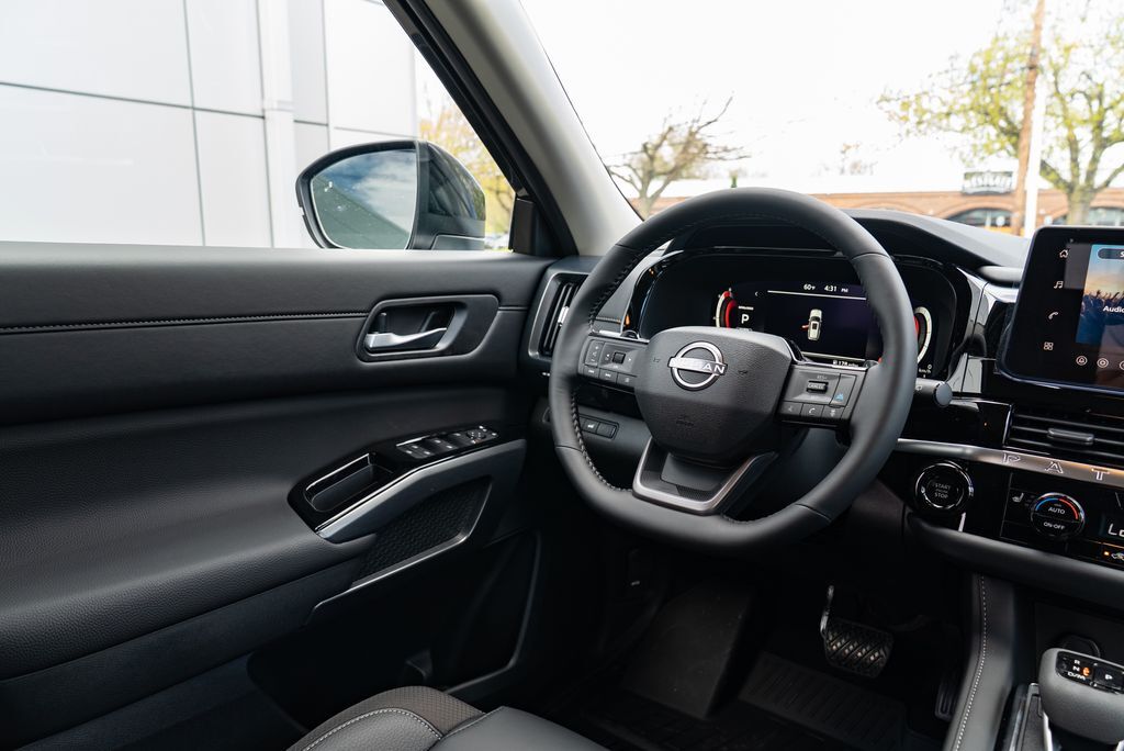 2026 Nissan Pathfinder SL Beaverton OR