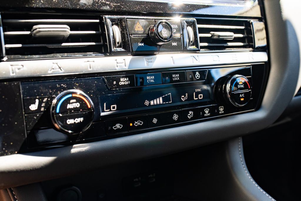 2026 Nissan Pathfinder SL Beaverton OR