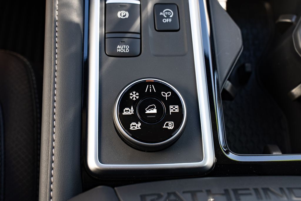 2026 Nissan Pathfinder SL Beaverton OR
