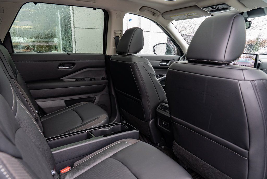 2026 Nissan Pathfinder SL Beaverton OR