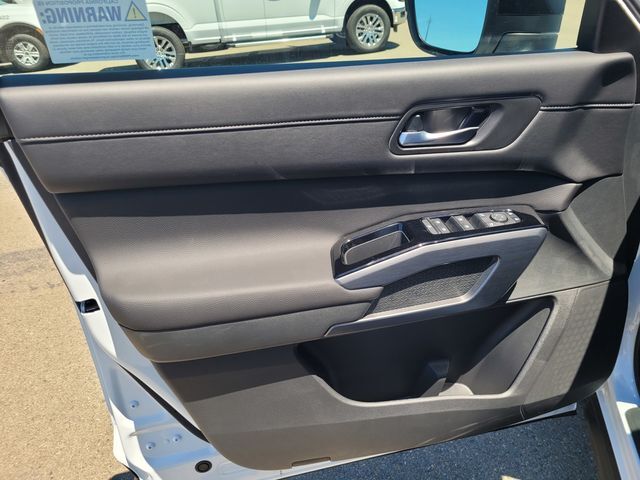2026 Nissan Pathfinder SL Roseville CA