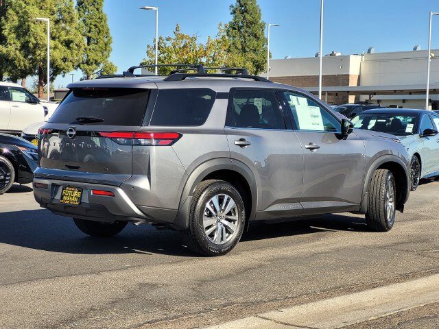 2026 Nissan Pathfinder SL Roseville CA