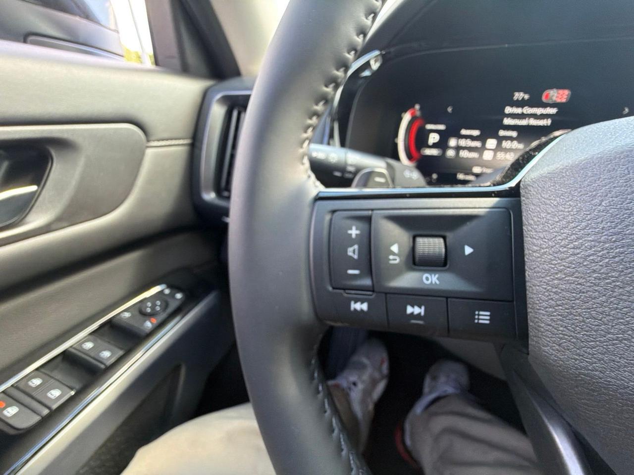 2026 Nissan Pathfinder SL Glen Burnie MD