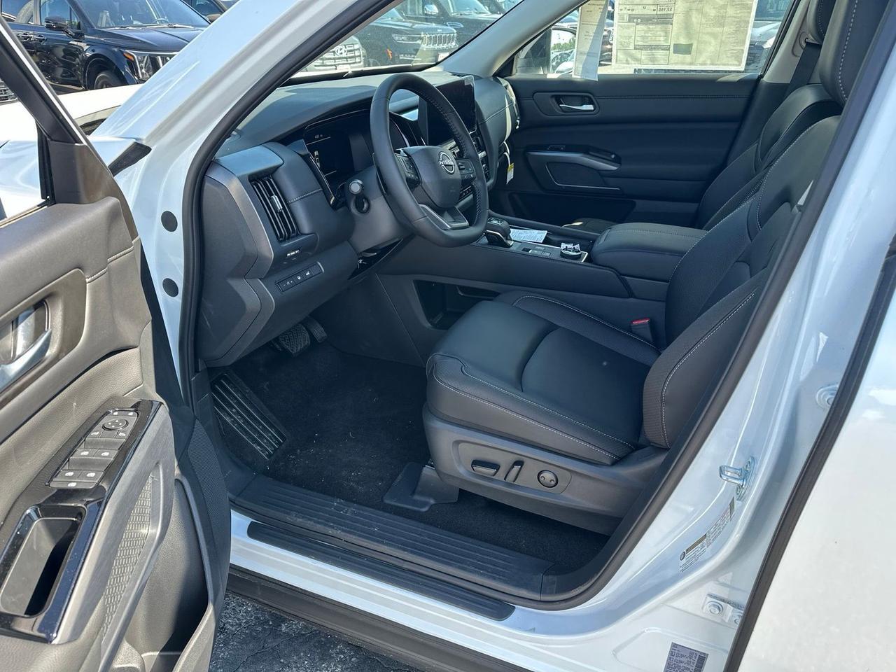 2026 Nissan Pathfinder SL Glen Burnie MD