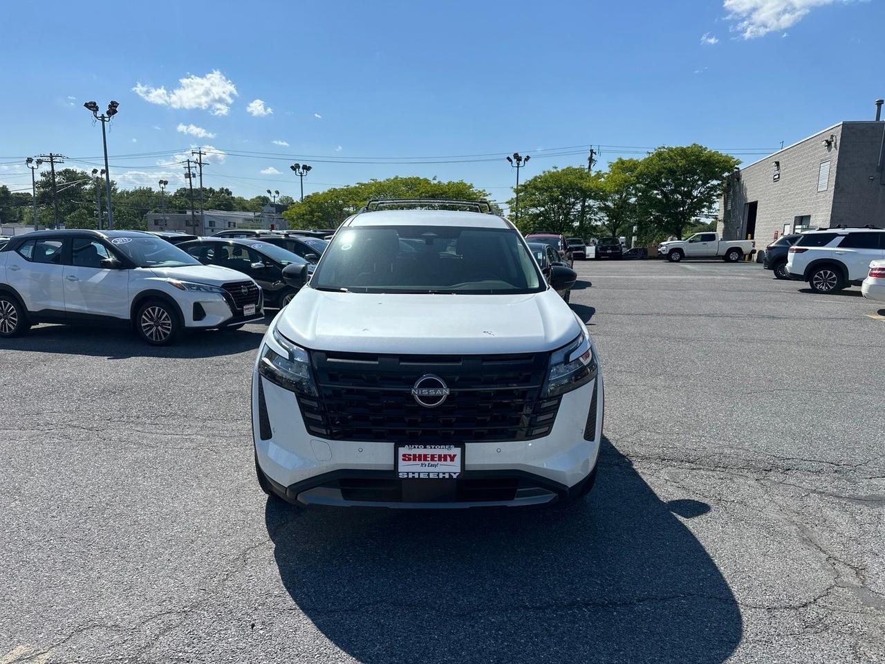 2026 Nissan Pathfinder SL Glen Burnie MD