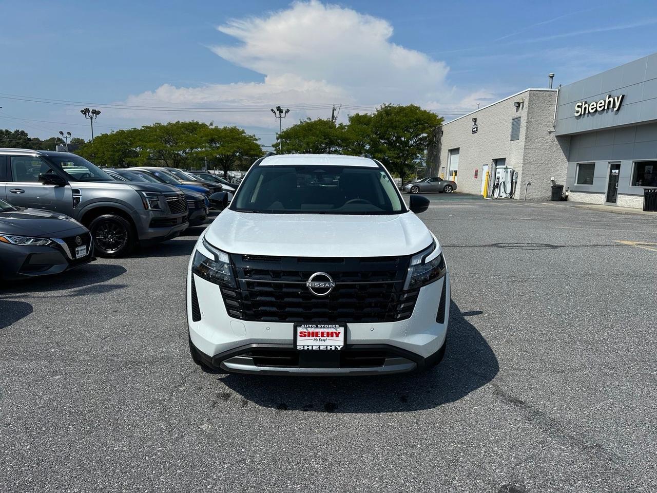 2026 Nissan Pathfinder SL Glen Burnie MD