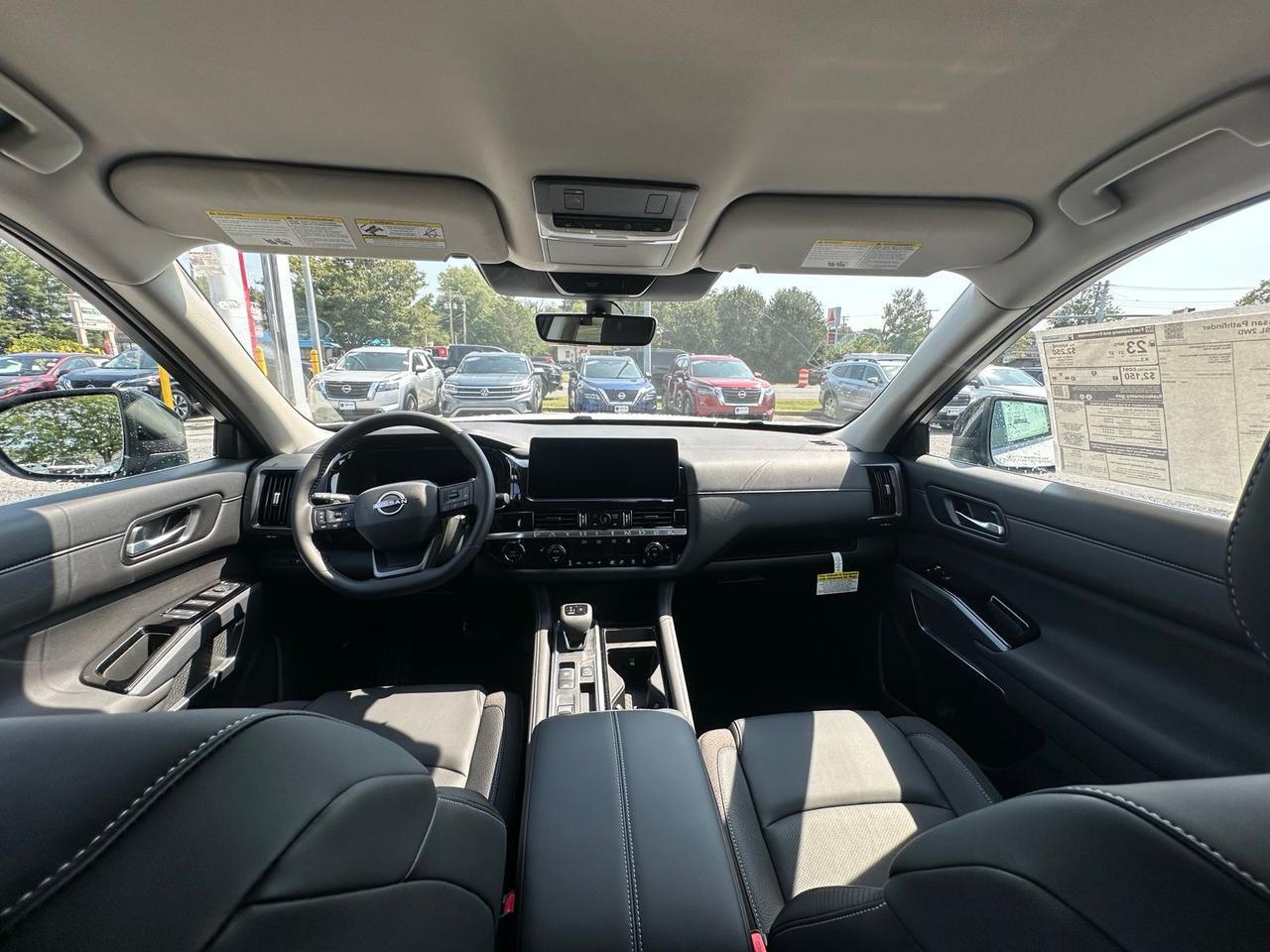 2026 Nissan Pathfinder SL Glen Burnie MD