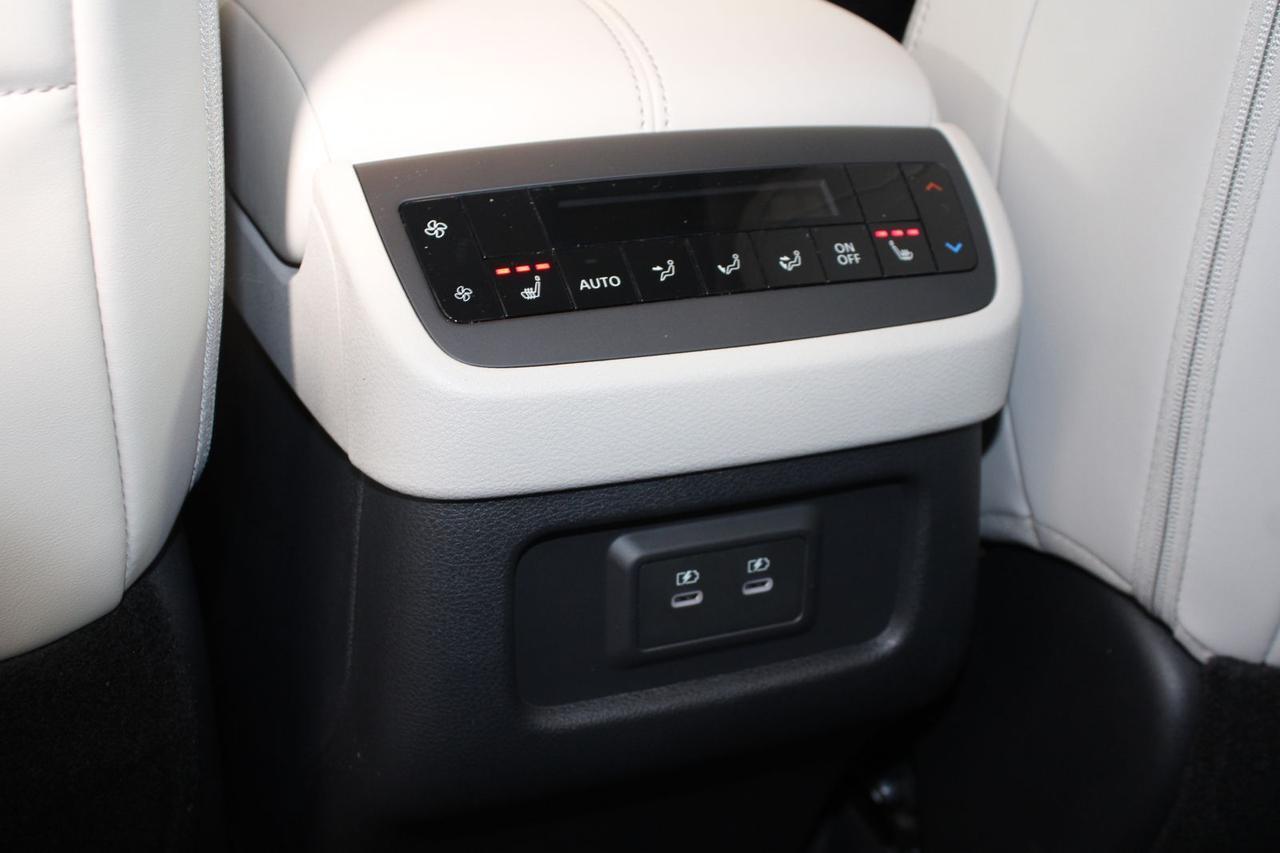 2026 Nissan Pathfinder SL Glen Burnie MD