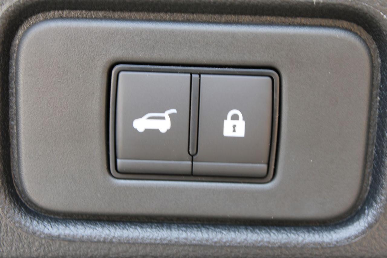 2026 Nissan Pathfinder SL Glen Burnie MD