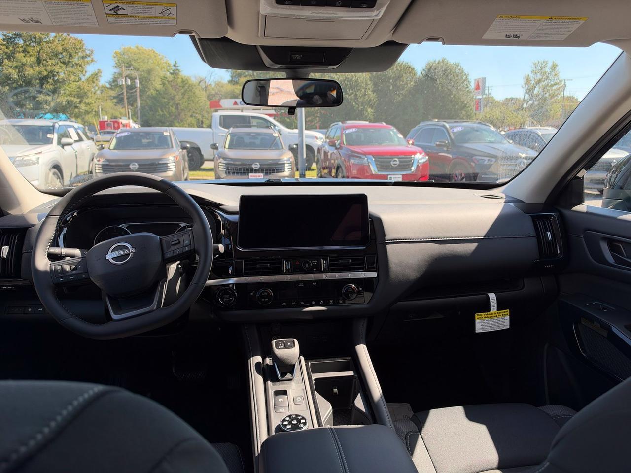 2026 Nissan Pathfinder SL Glen Burnie MD