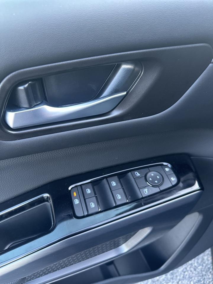 2026 Nissan Pathfinder SL Glen Burnie MD