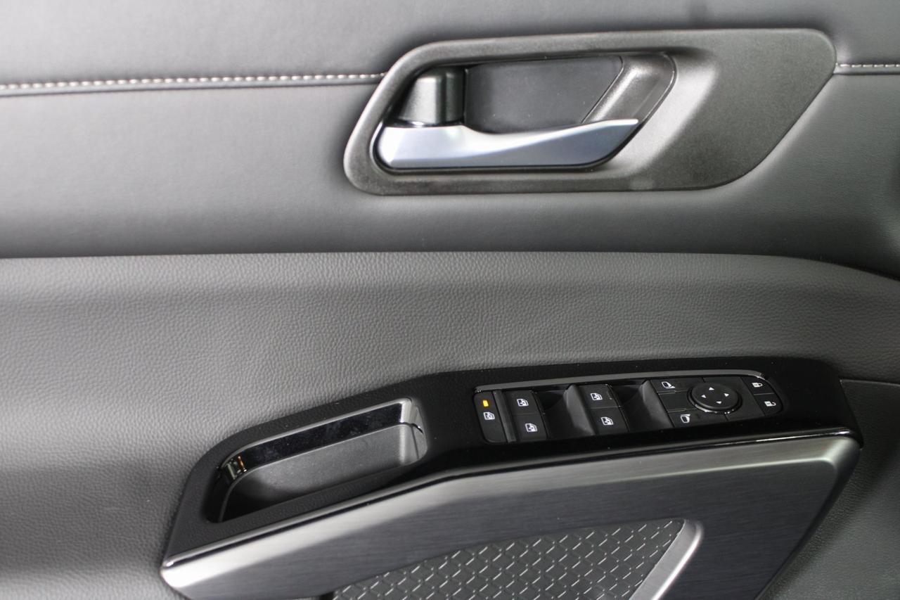 2026 Nissan Pathfinder SL Manassas VA