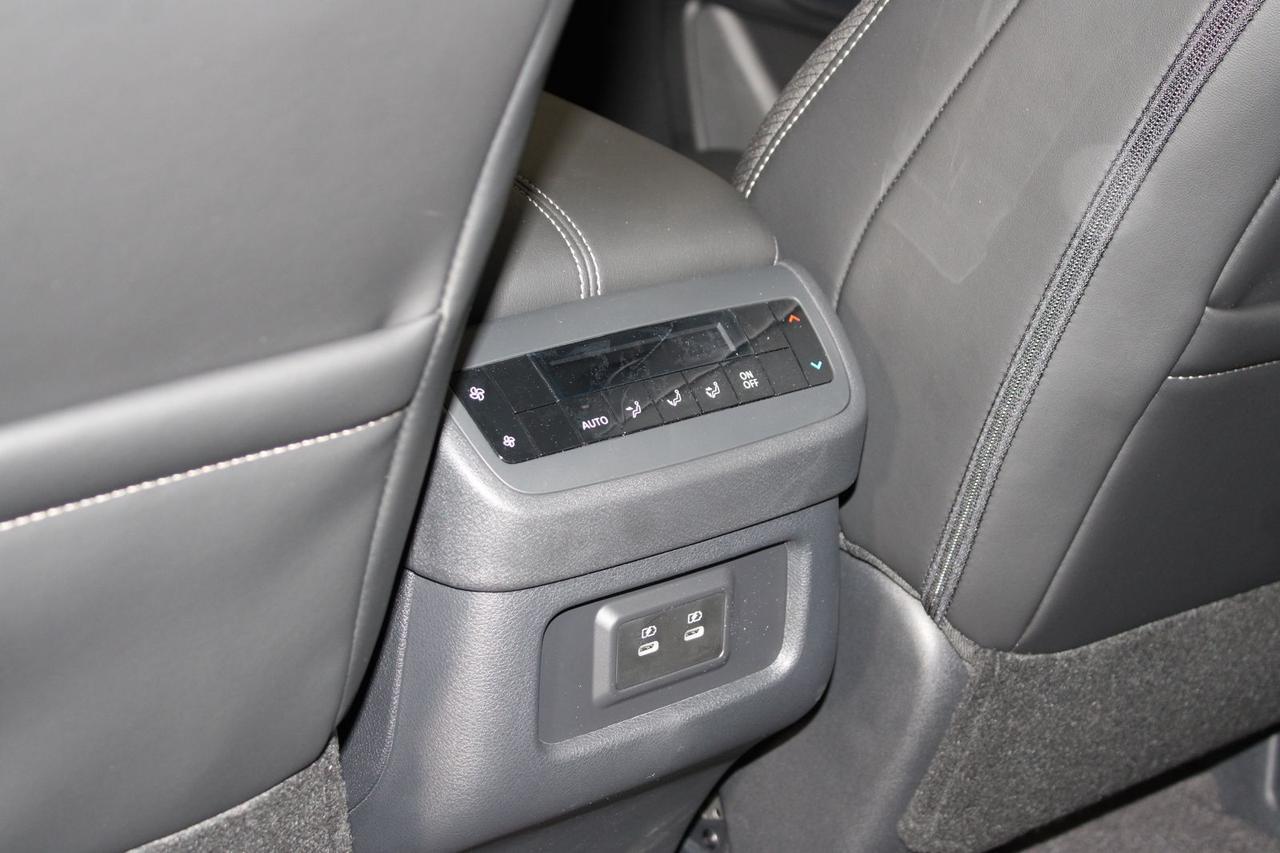 2026 Nissan Pathfinder SL Manassas VA