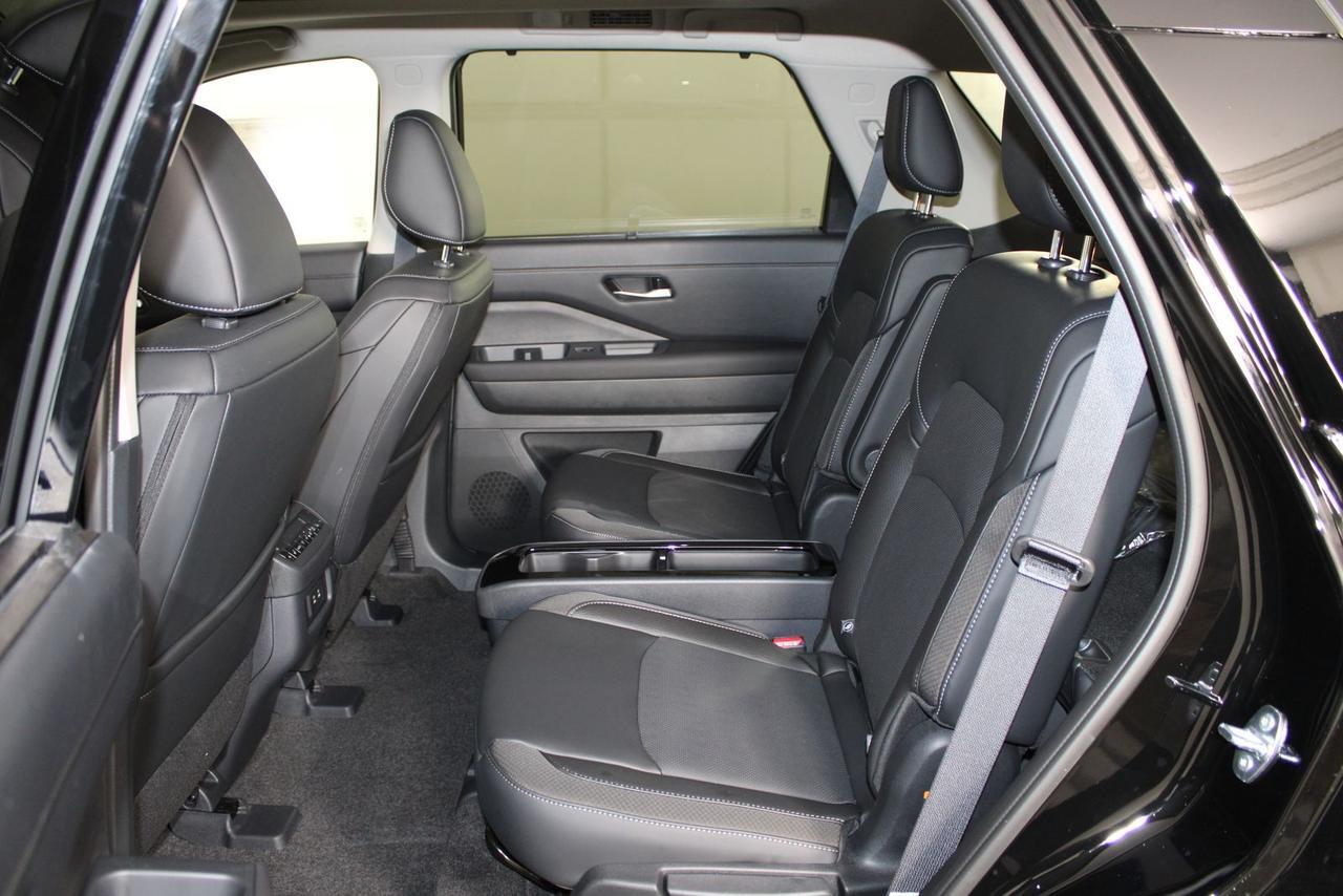 2026 Nissan Pathfinder SL Manassas VA
