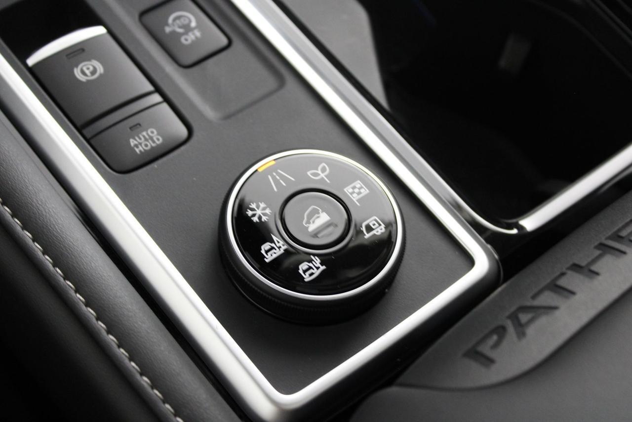 2026 Nissan Pathfinder SL Manassas VA