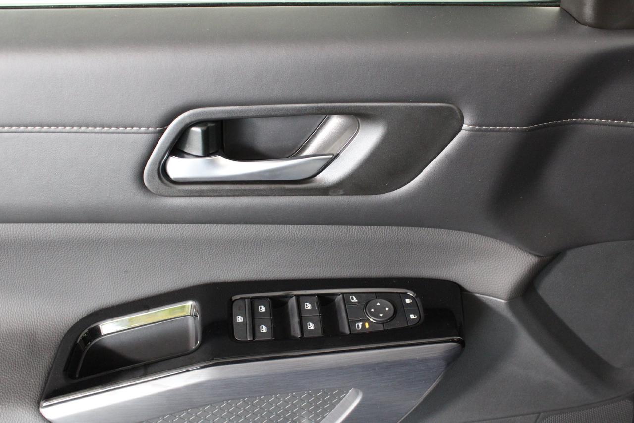 2026 Nissan Pathfinder SL Manassas VA