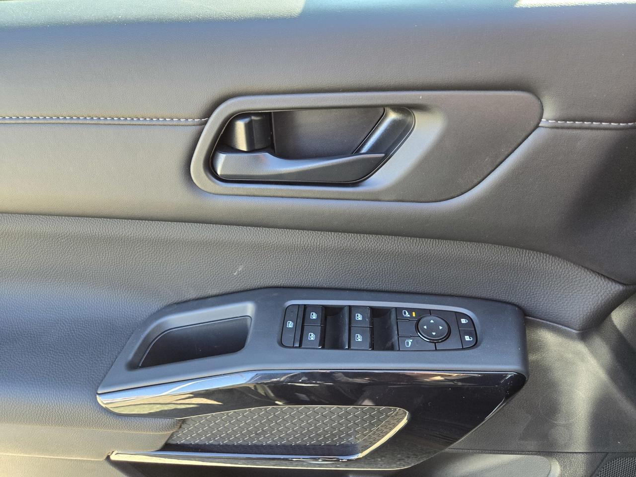 2026 Nissan Pathfinder SV Folsom CA