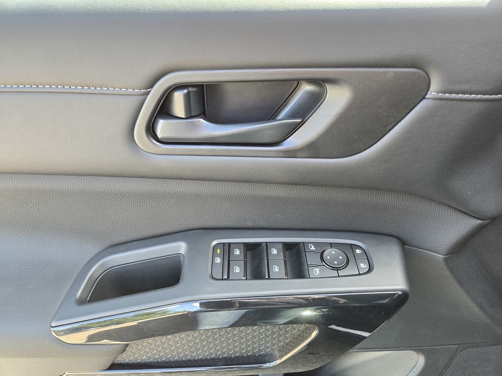 2026 Nissan Pathfinder SV Folsom CA