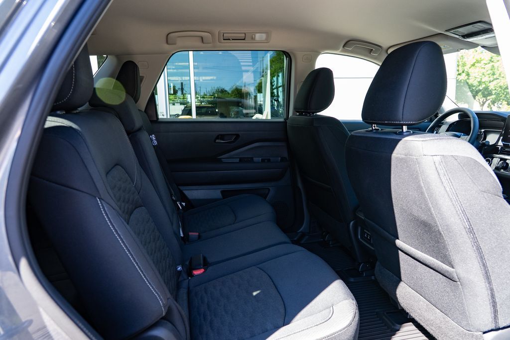 2026 Nissan Pathfinder SV Beaverton OR