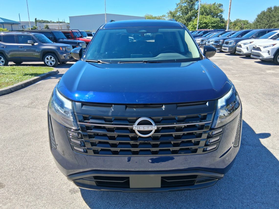 2026 Nissan Pathfinder SV Sport Utility 4D