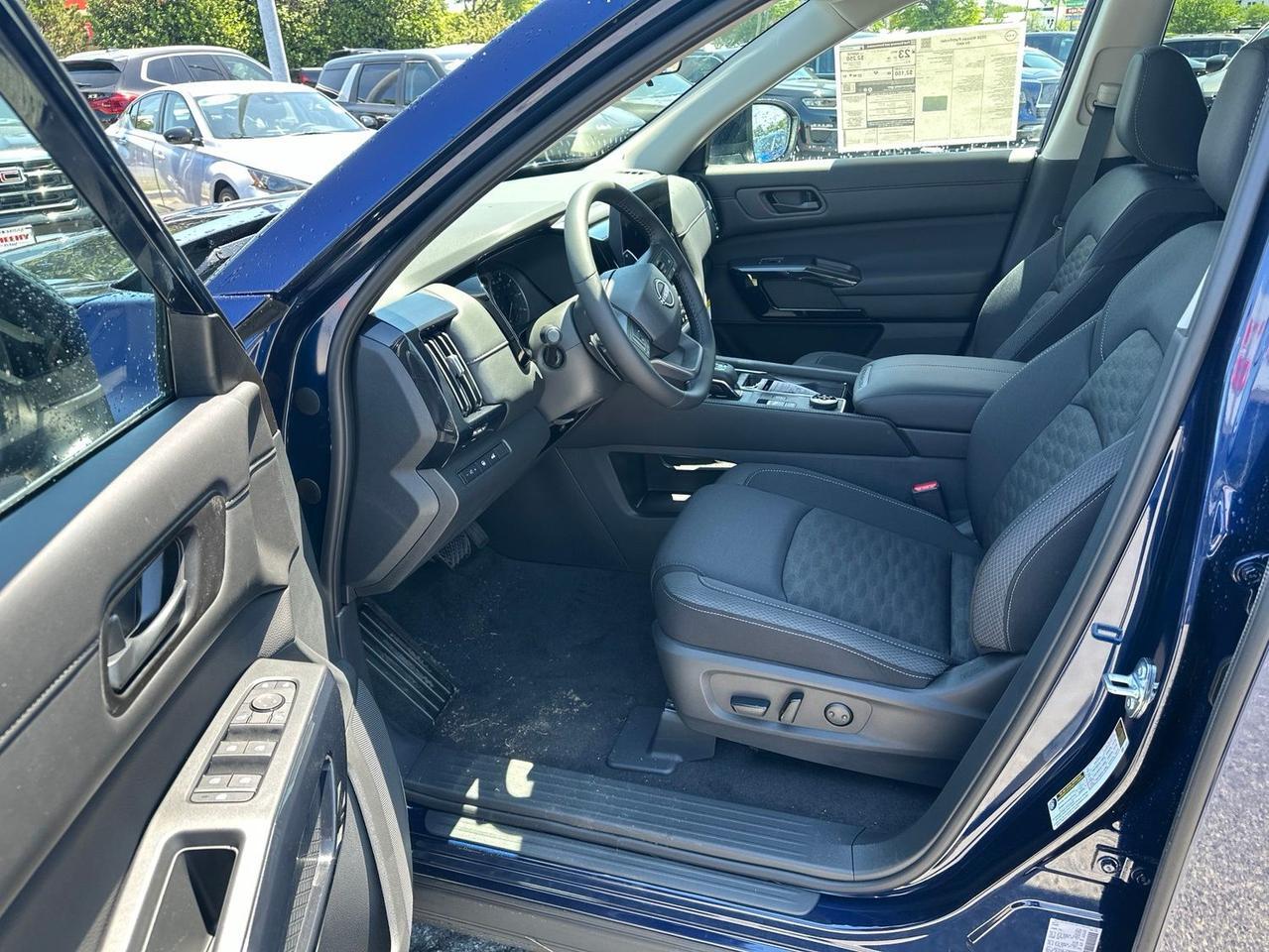 2026 Nissan Pathfinder SV Glen Burnie MD