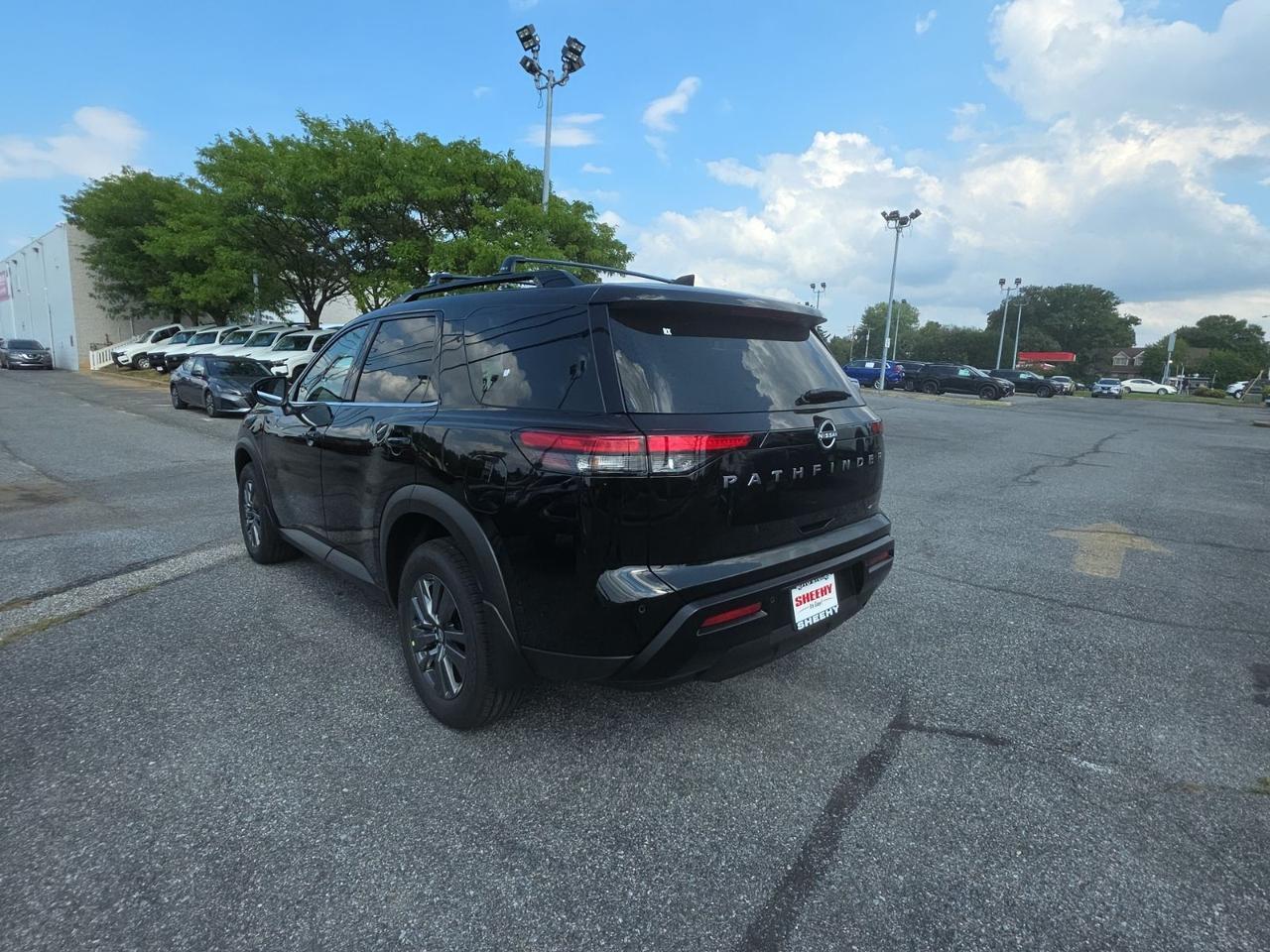 2026 Nissan Pathfinder SV Glen Burnie MD