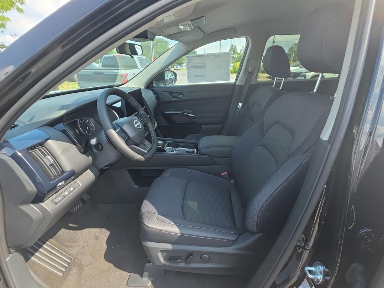 2026 Nissan Pathfinder SV Glen Burnie MD