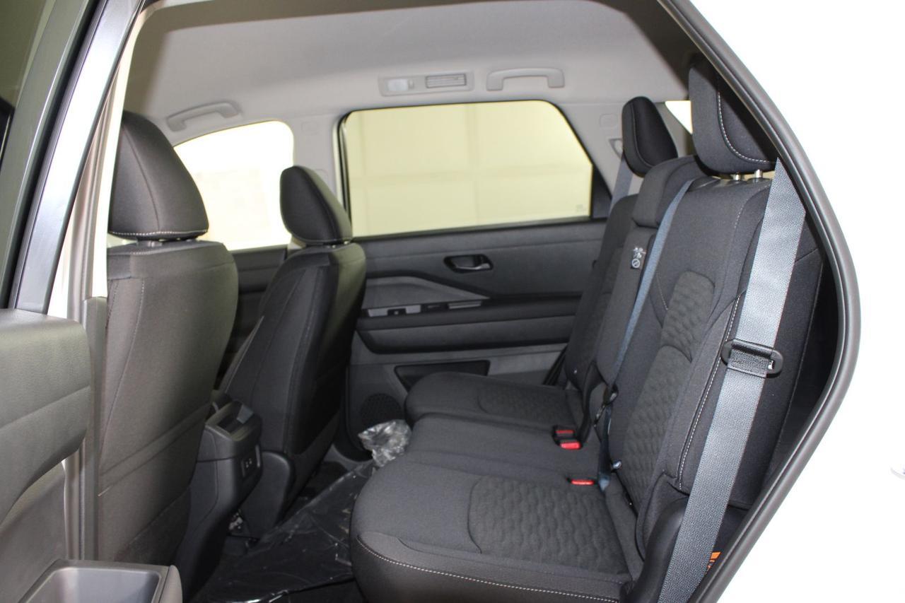 2026 Nissan Pathfinder SV Manassas VA