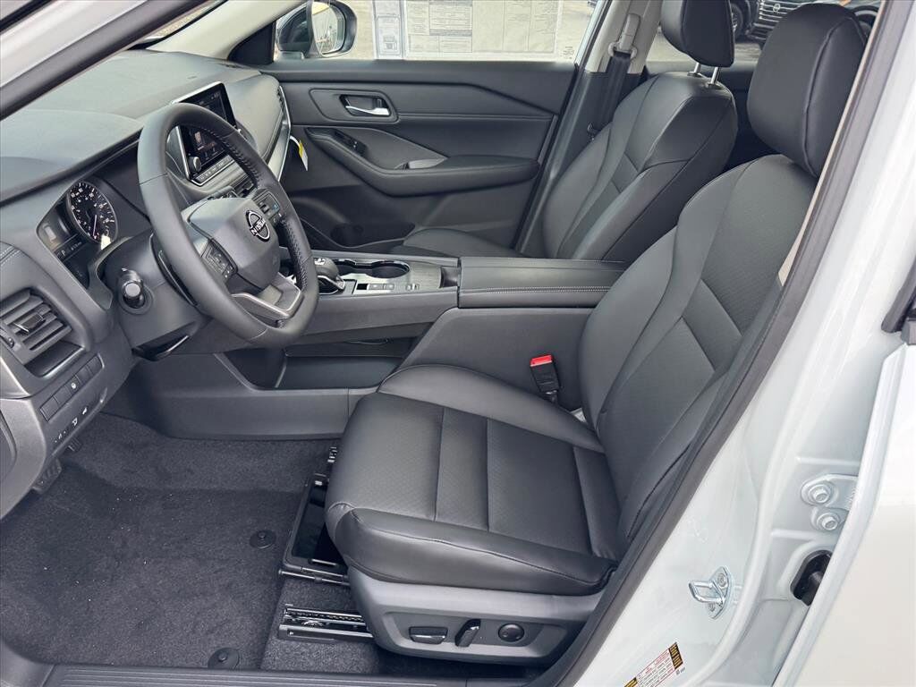 2026 Nissan Rogue Dark Armor Johnson City TN