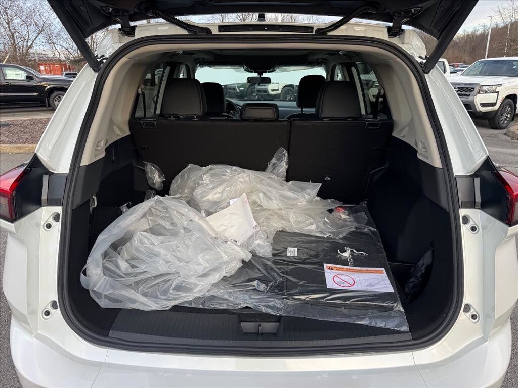 2026 Nissan Rogue Dark Armor Johnson City TN