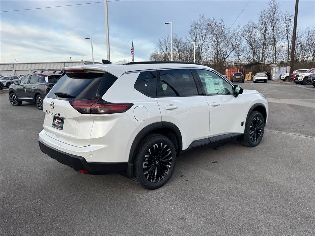 2026 Nissan Rogue Dark Armor Johnson City TN