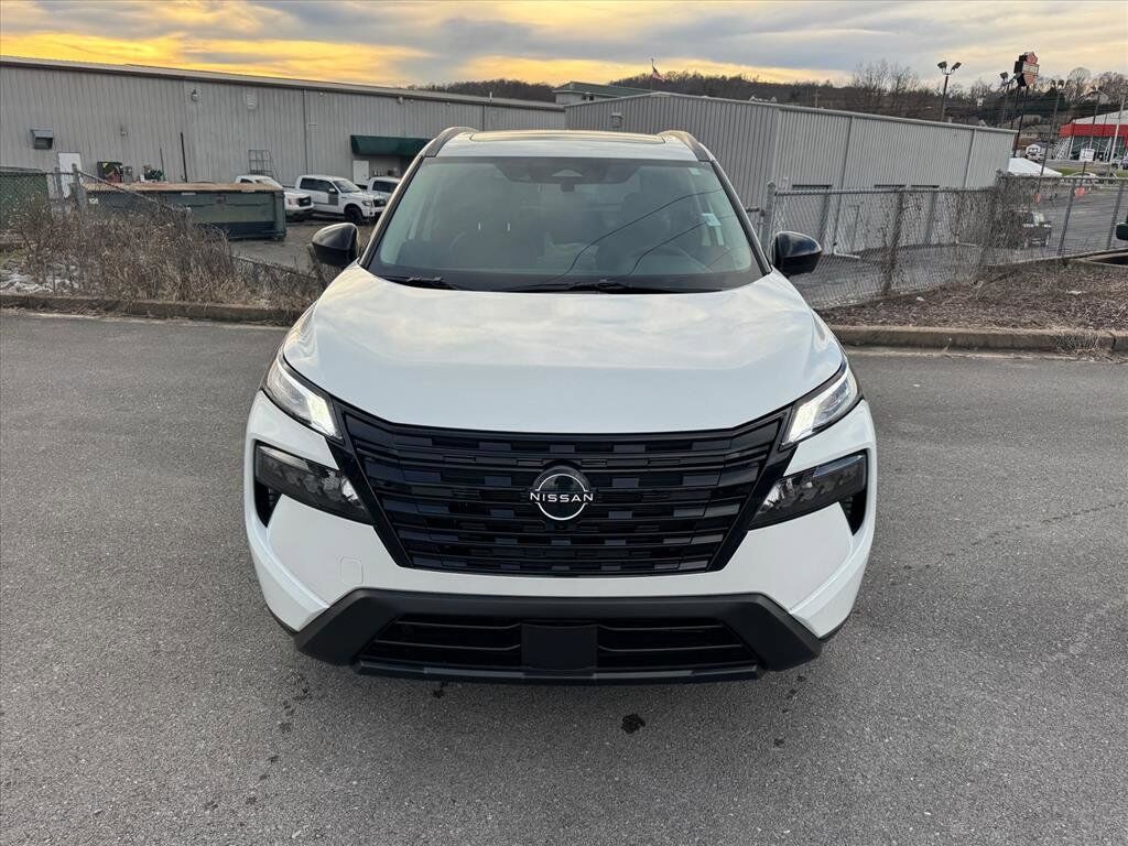 2026 Nissan Rogue Dark Armor Johnson City TN