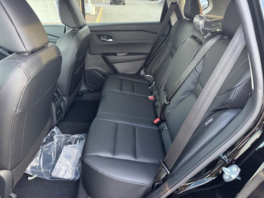 2026 Nissan Rogue Dark Armor Johnson City TN