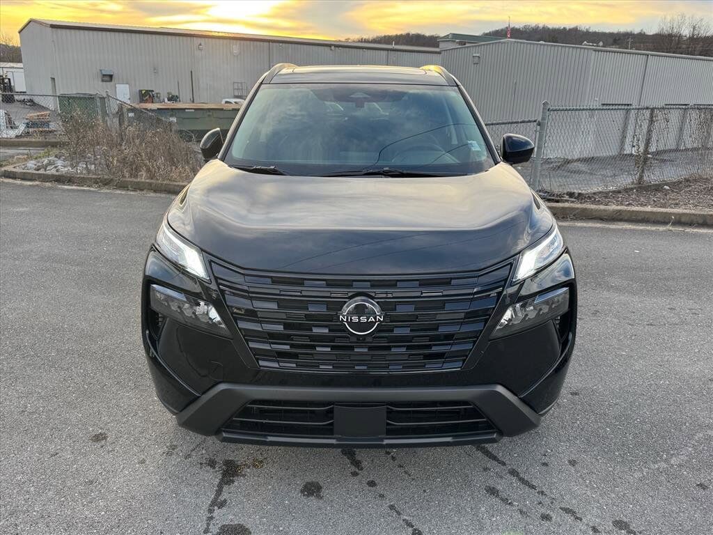 2026 Nissan Rogue Dark Armor Johnson City TN