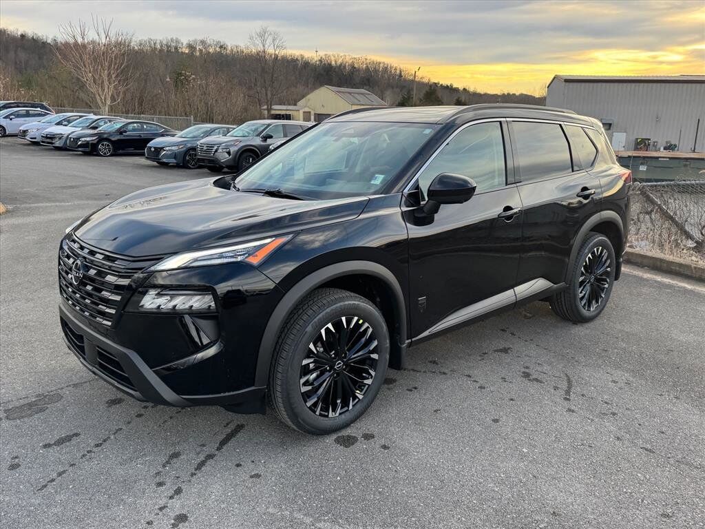 2026 Nissan Rogue Dark Armor Johnson City TN